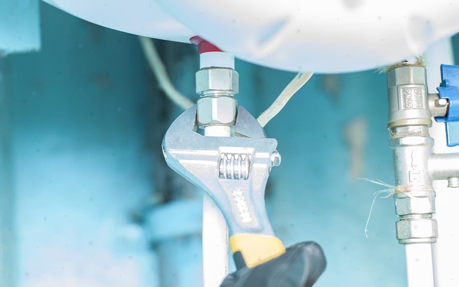 installation plomberie sanitaire Évry